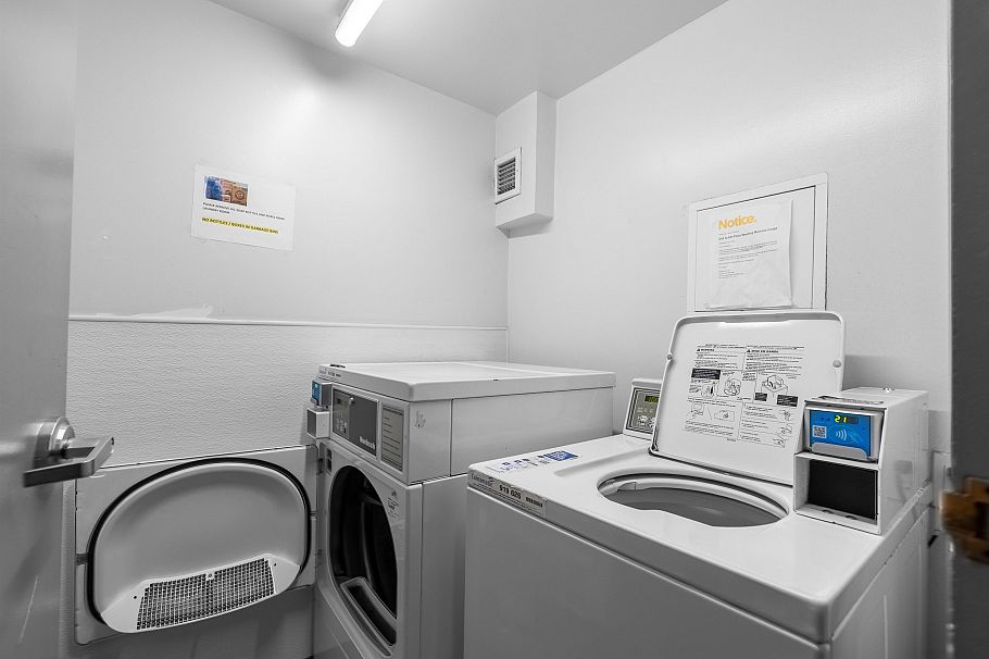 202 4353 Halifax Street Burnaby, BC - 10