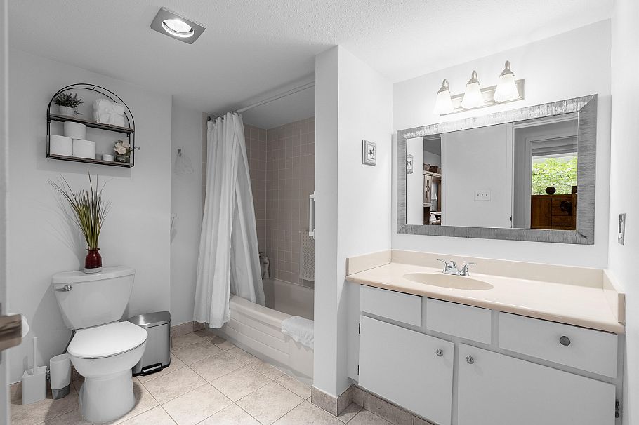 202 4353 Halifax Street Burnaby, BC - 16