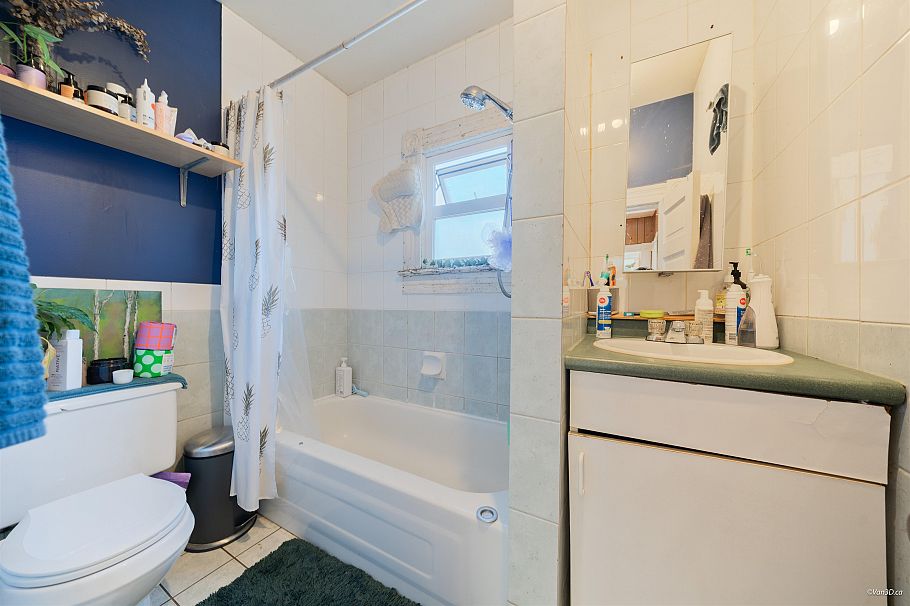 655 E Pender Street Vancouver, BC - 15