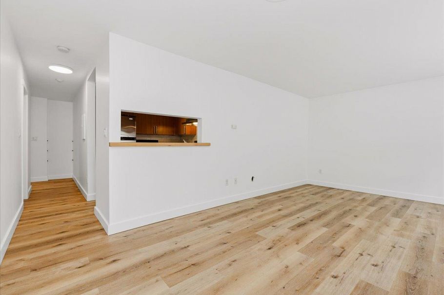 102 235 W 4th Street North Vancouver, BC - 12