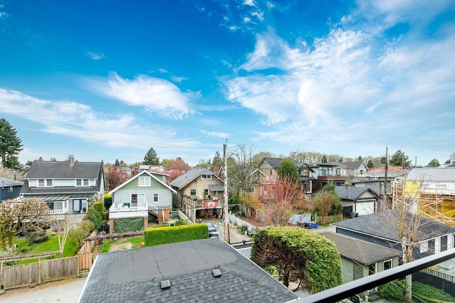 2 3708 W 18th Avenue Vancouver, BC - 35