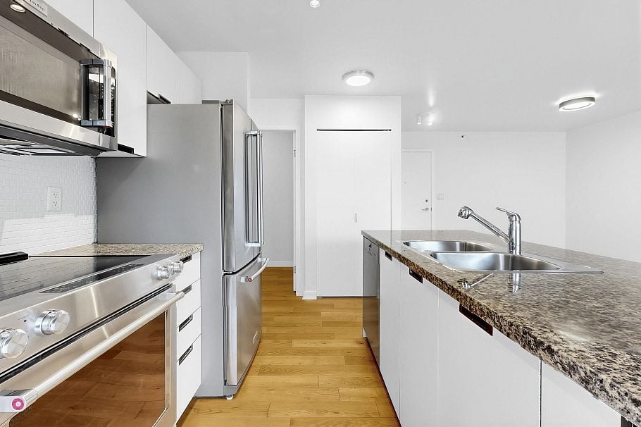 602 1082 Seymour Street Vancouver, BC - 12