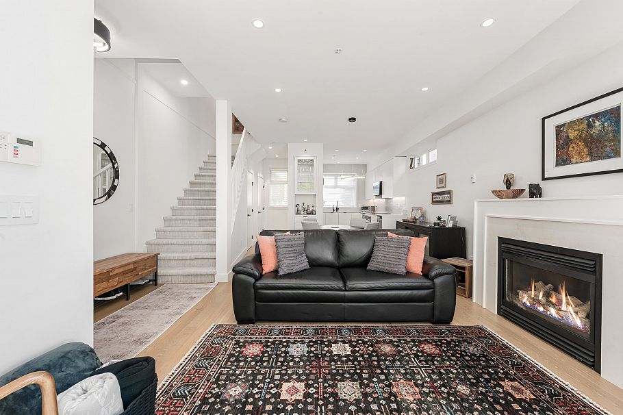 1823 Napier Street Vancouver, BC - 6