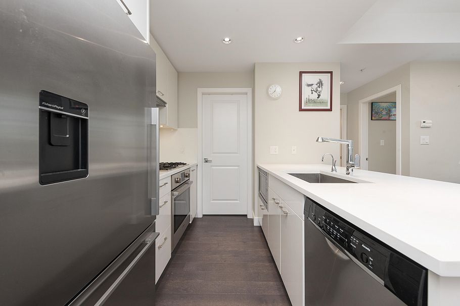 205 6383 Cambie Street Vancouver, BC - 4