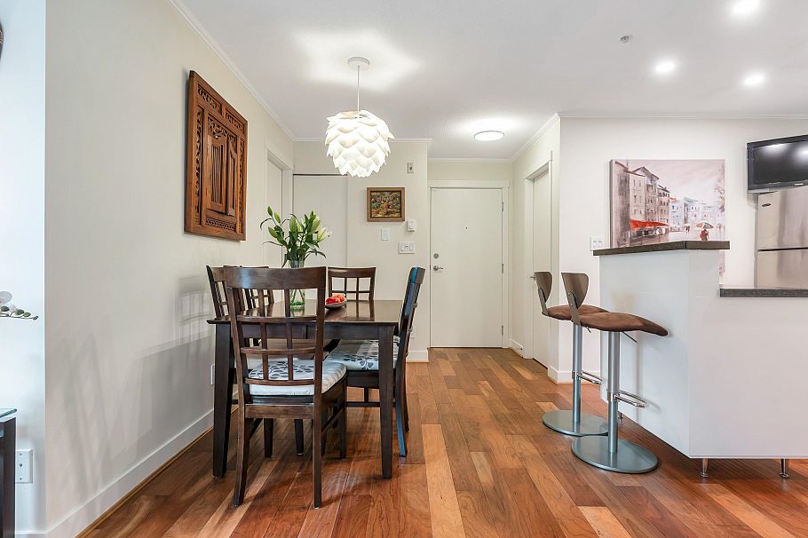 102 736 W 14th Avenue Vancouver, BC - 12