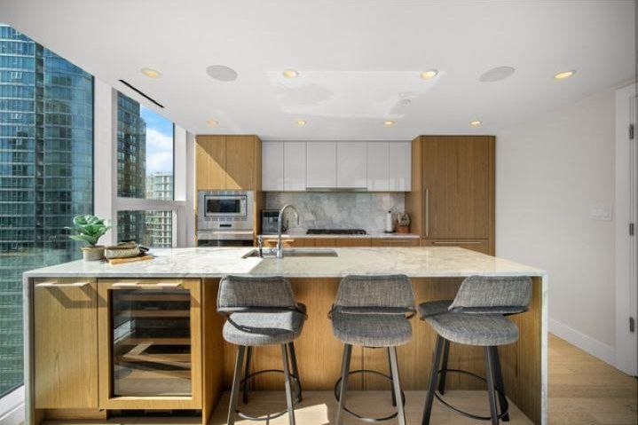 2003 499 Pacific Street Vancouver, BC - 19