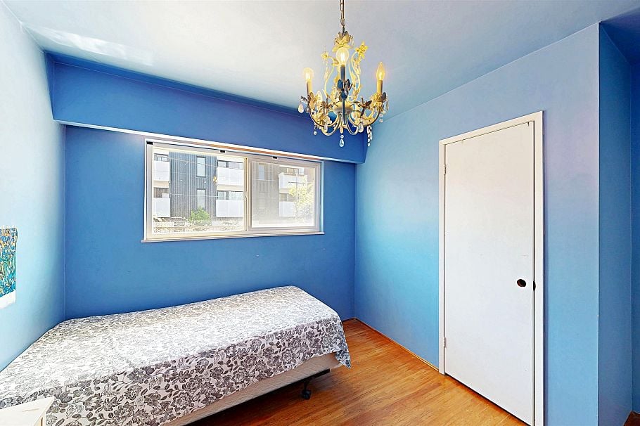 3752 Beatrice Street Vancouver, BC - 15