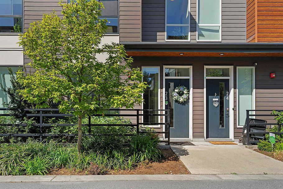 23 533 E 3rd Street North Vancouver, BC - 37