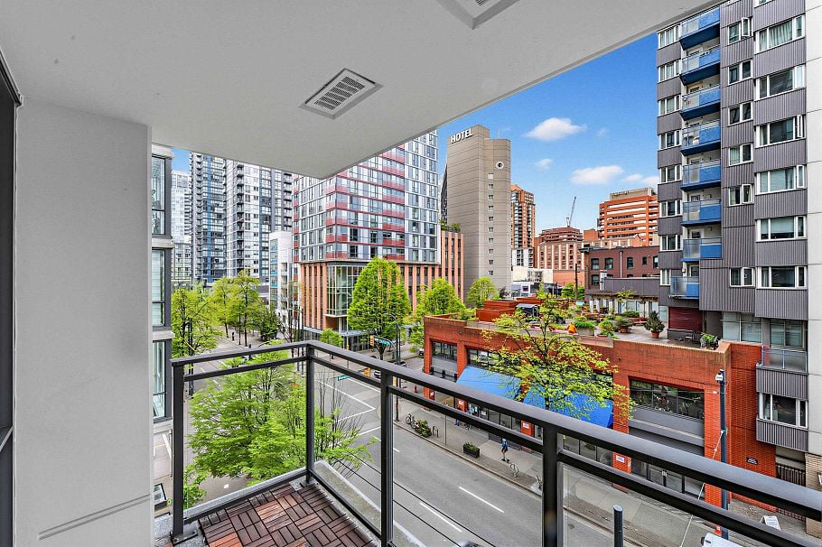 602 1082 Seymour Street Vancouver, BC - 18
