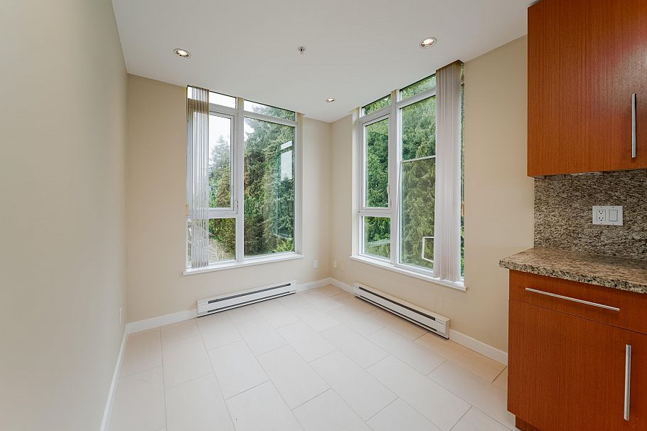 702 2688 West Mall Vancouver, BC - 8