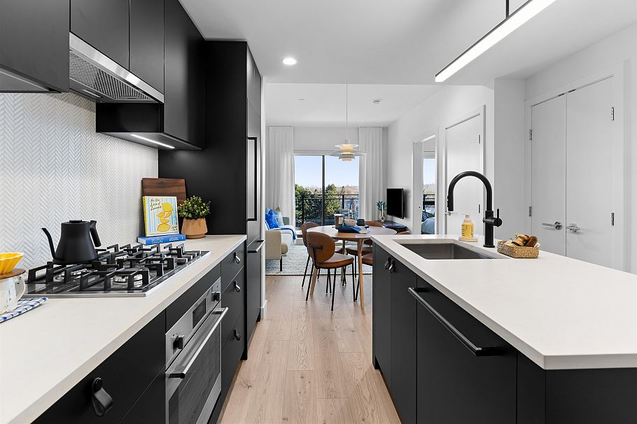 303 1680 E 12th Avenue Vancouver, BC - 8
