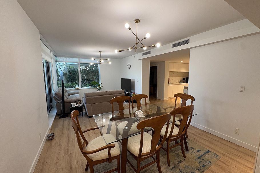 304 1500 Fern Street North Vancouver, BC - 8
