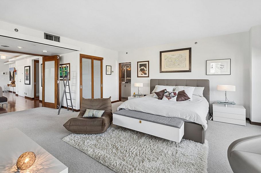 2301 909 Burrard Street Vancouver, BC - 11