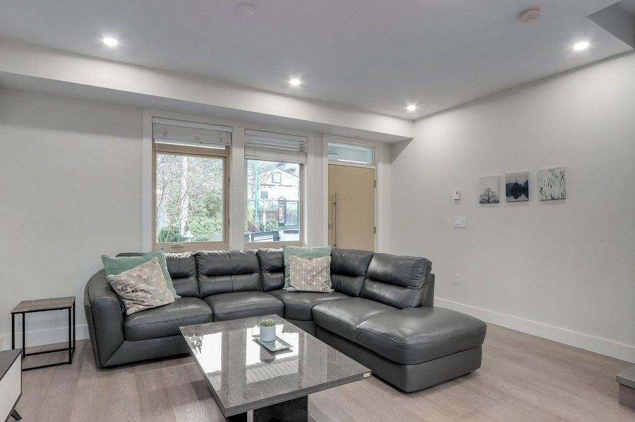 3 115 W Queens Road North Vancouver, BC - 6