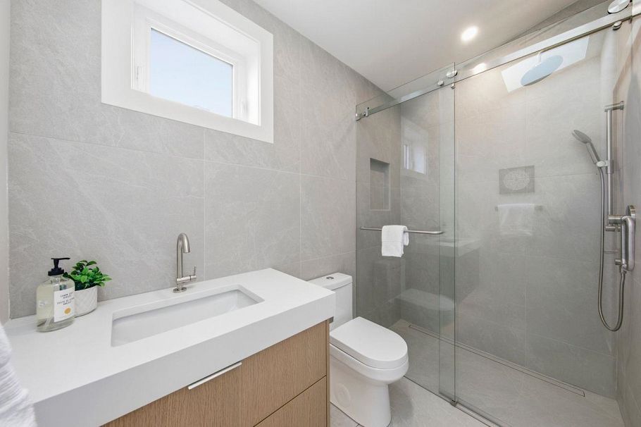 2 3708 W 18th Avenue Vancouver, BC - 30