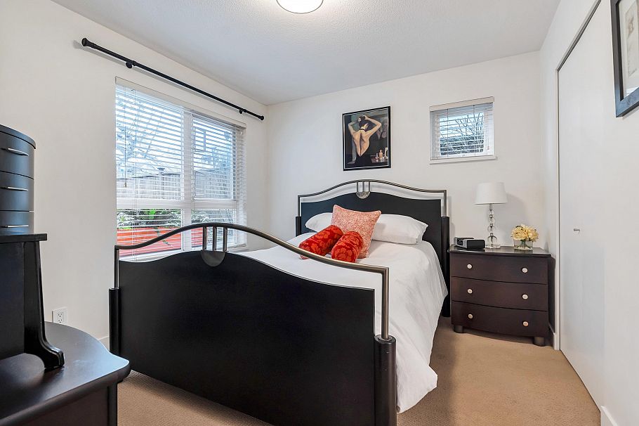 102 736 W 14th Avenue Vancouver, BC - 18