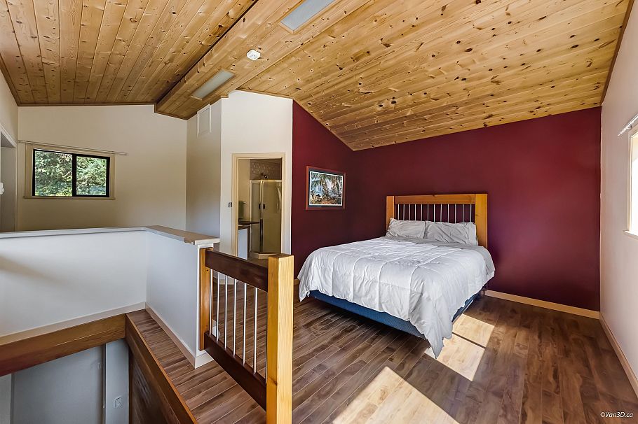 4585 Raeburn Street North Vancouver, BC - 21