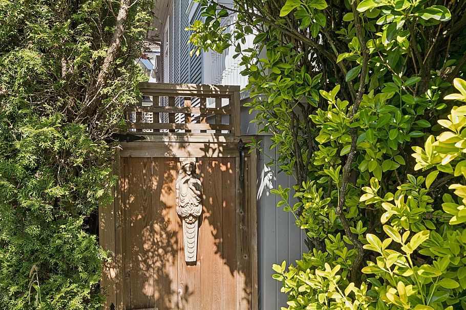 408 E 2nd Street North Vancouver, BC - 32