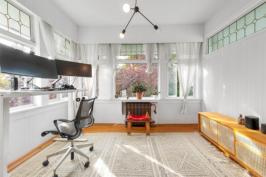 303 1131 W 11th Avenue Vancouver, BC - 24