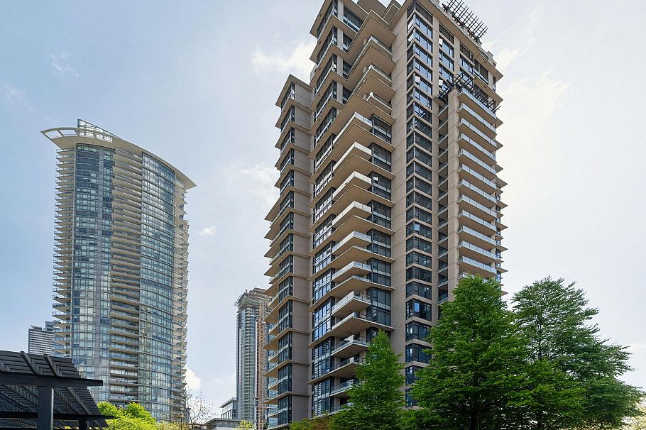 101 2077 Rosser Avenue Burnaby, BC - 35