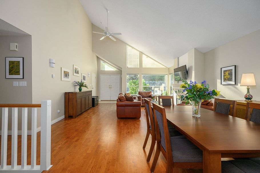 29 4055 Indian River Drive North Vancouver, BC - 5