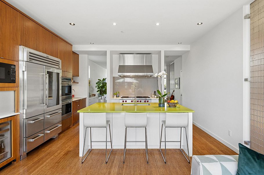 626 E 22 Avenue Vancouver, BC - 14