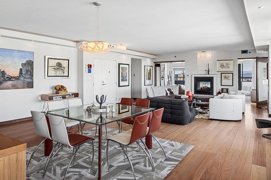 2301 909 Burrard Street Vancouver, BC - 3