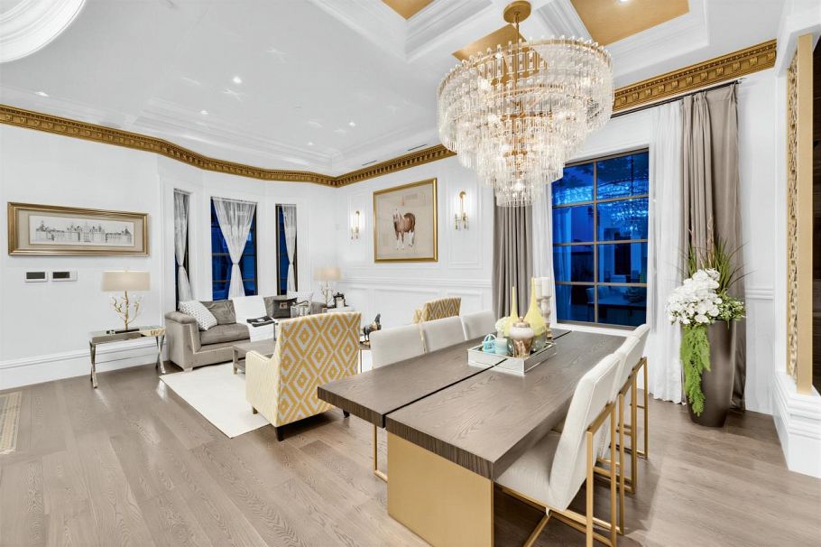 4177 Doncaster Way Vancouver, BC - 7