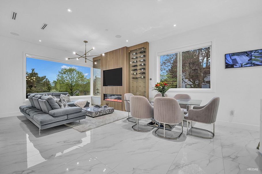 2796 E 4th Avenue Vancouver, BC - 6