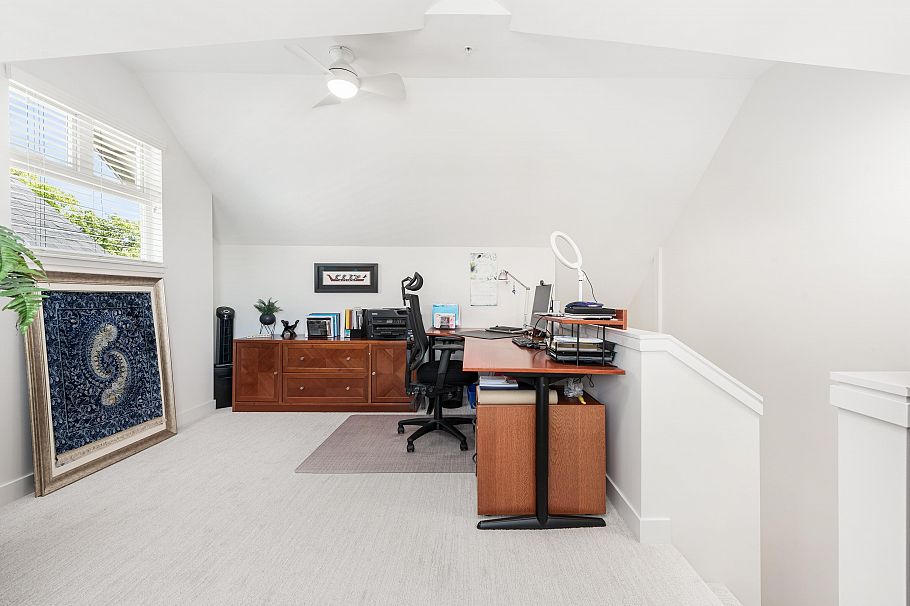 1823 Napier Street Vancouver, BC - 33