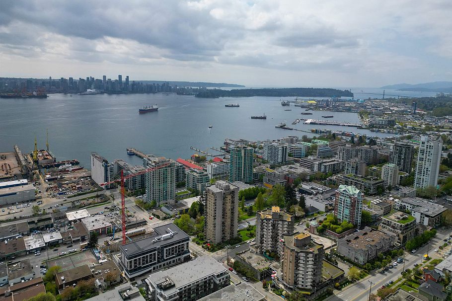 608 145 St. Georges Avenue North Vancouver, BC - 28