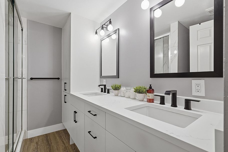 1 1606 W 10th Avenue Vancouver, BC - 14