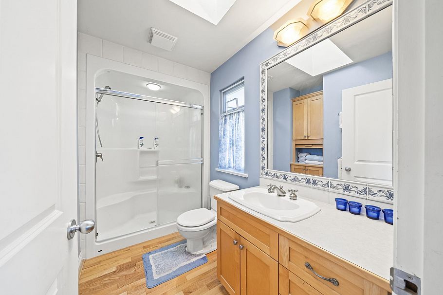 2925 W 21st Street Vancouver, BC - 32