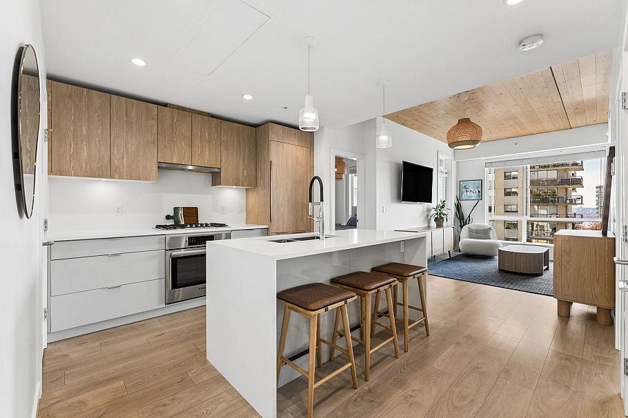 603 108 E 8th Street North Vancouver, BC - 6