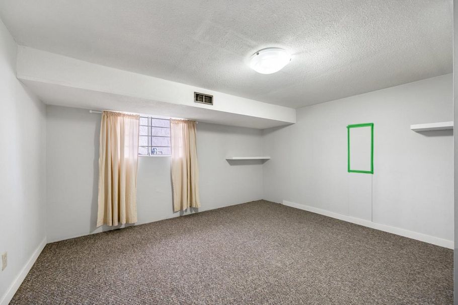 3383 Wellington Avenue Vancouver, BC - 11