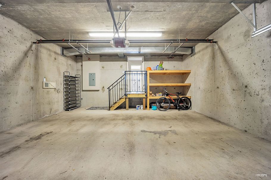 2 5879 Gray Avenue Vancouver, BC - 15