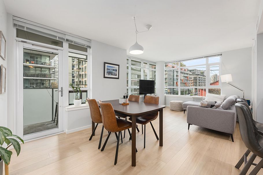 306 89 W 2nd Avenue Vancouver, BC - 1