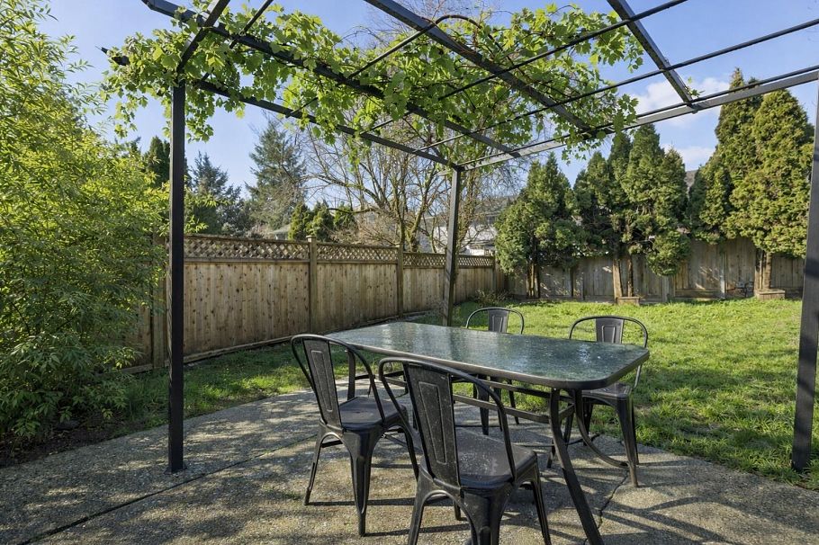 875 Porteau Place North Vancouver, BC - 17