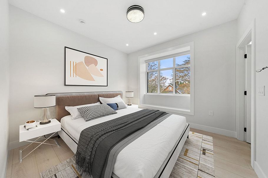 3274 E 44th Avenue Vancouver, BC - 22