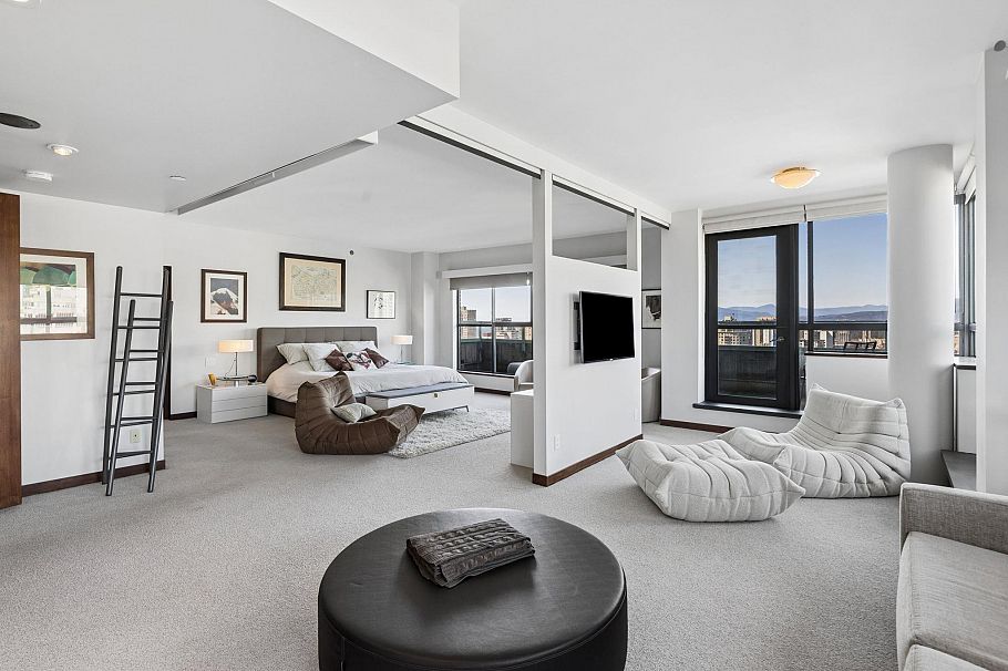 2301 909 Burrard Street Vancouver, BC - 10