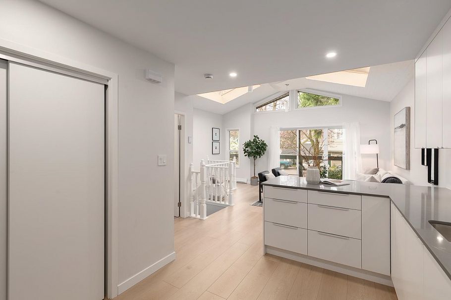 721 E Pender Street Vancouver, BC - 12