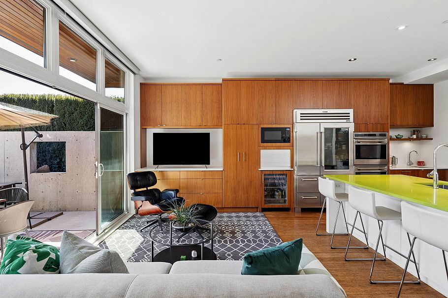 626 E 22 Avenue Vancouver, BC - 12