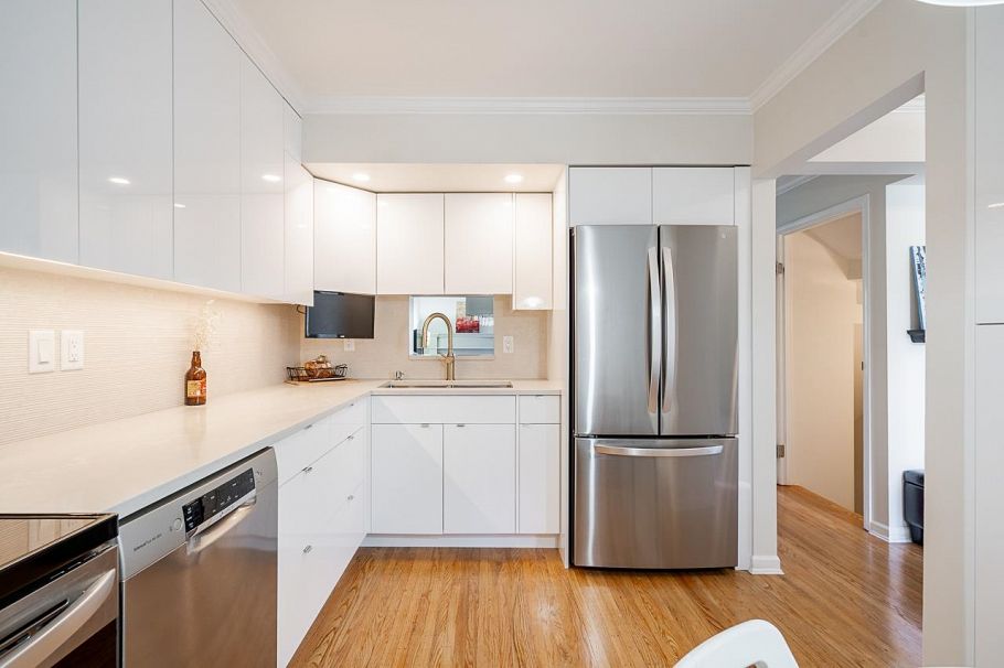 2 1960 Rufus Drive North Vancouver, BC - 4