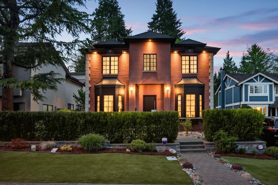 4177 Doncaster Way Vancouver, BC - 1