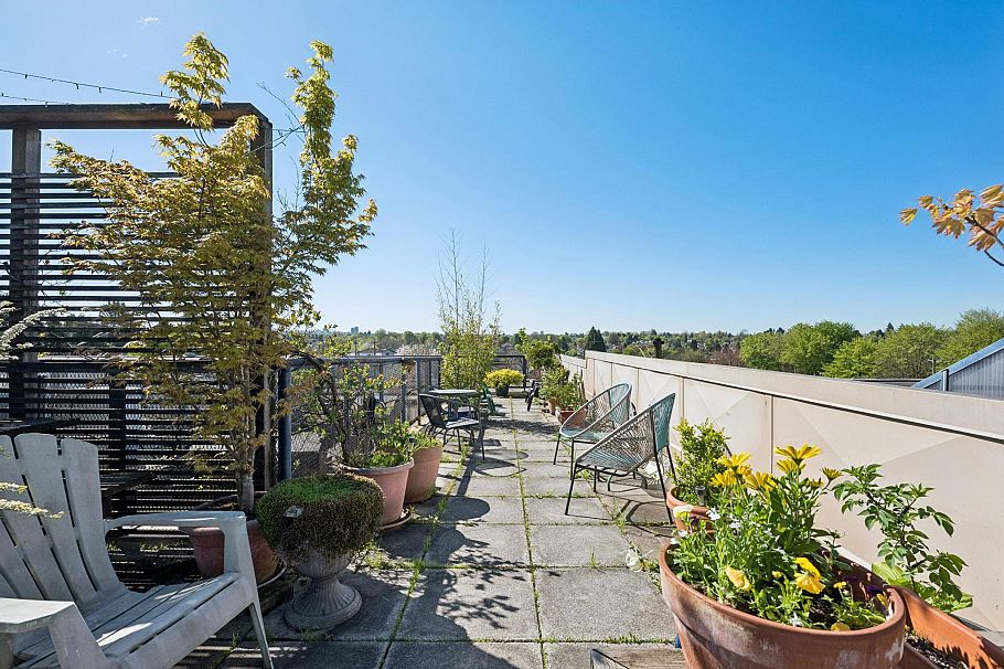 321 2556 E Hastings Street Vancouver, BC - 20