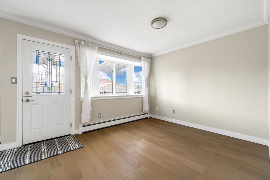 3639 E 26th Avenue Vancouver, BC - 14