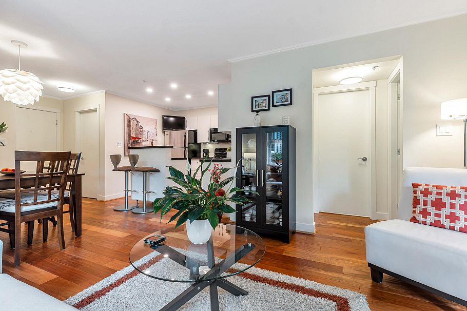 102 736 W 14th Avenue Vancouver, BC - 16