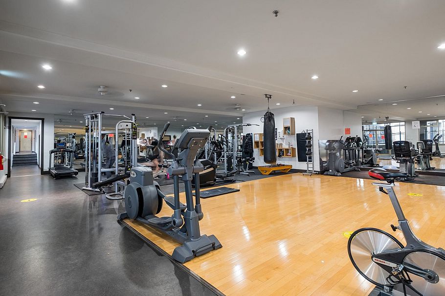 2002 989 Richards Street Vancouver, BC - 22