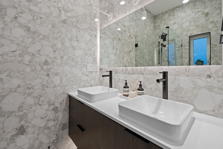 1440 E 17th Avenue Vancouver, BC - 21