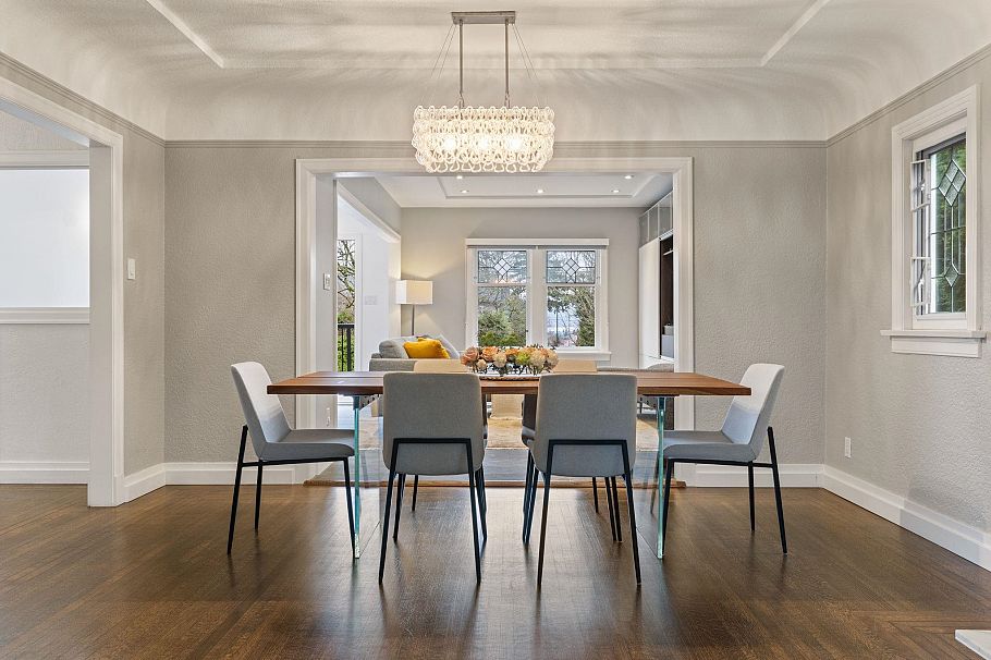 2907 W 30th Avenue Vancouver, BC - 5